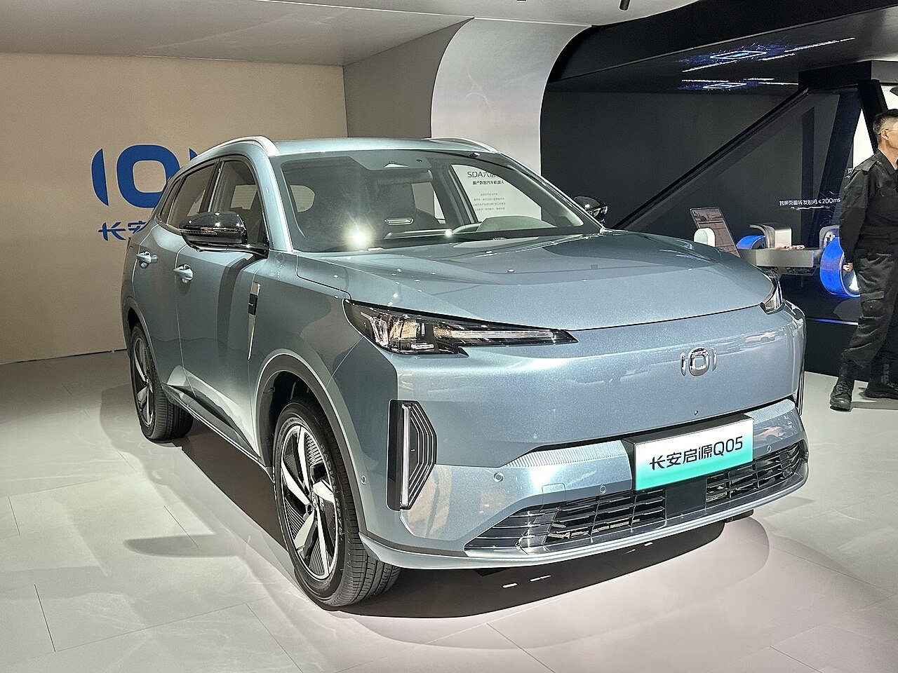 Chery Omoda X: kompaktowy SUV z kamerą termowizyjną na noc